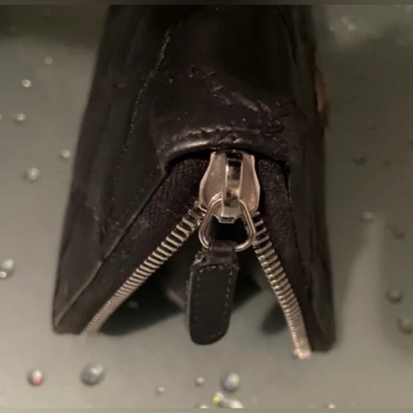 CHANEL Lambskin Quilted Large Gusset Zip Around Black Wallet Originally $1,150 - Picture 9 of 11